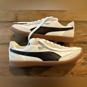 NEVER WORN! Puma Super Liga OG Retro Sneaker - Men’s